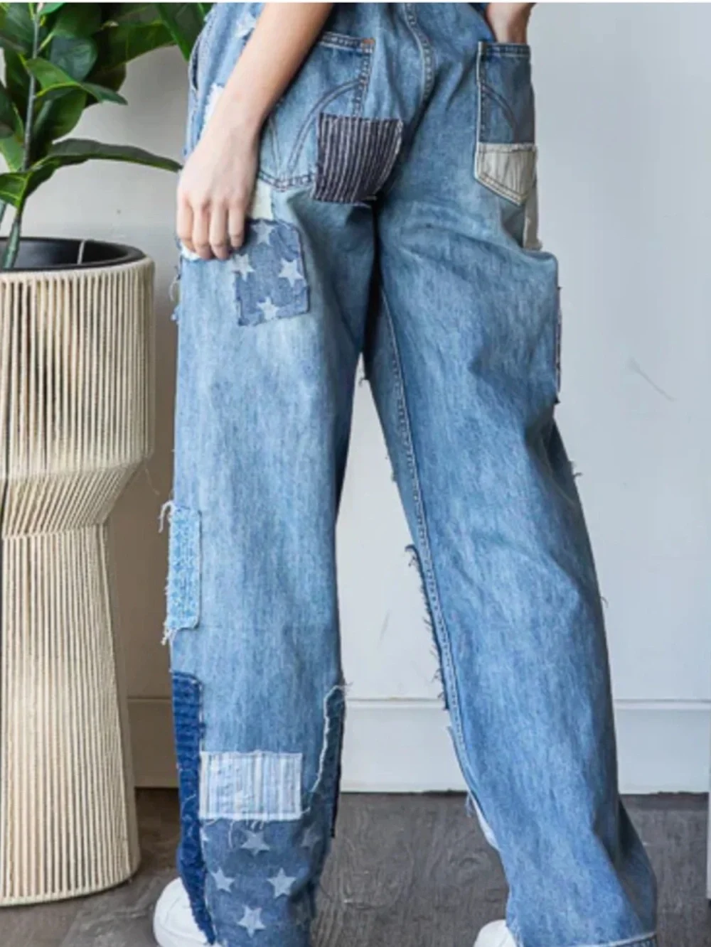 208. NWOT Oli & Hali Blue Patchwork Boyfriend Jeans - Picture 2 of 8